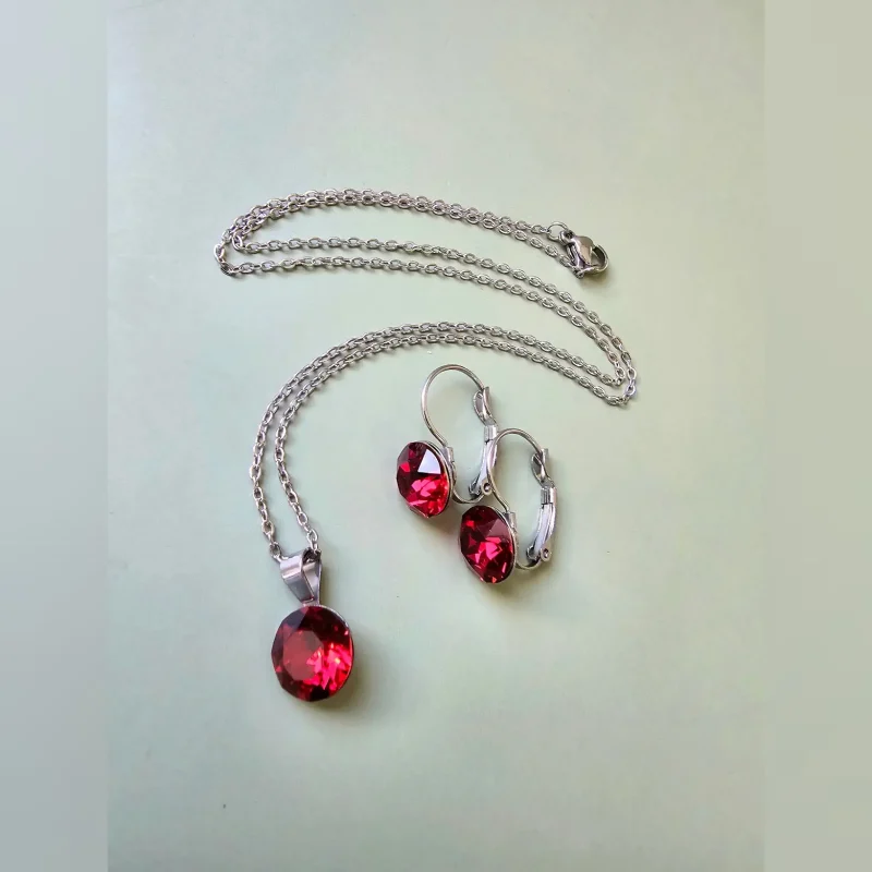 Set Chaton Scarlet