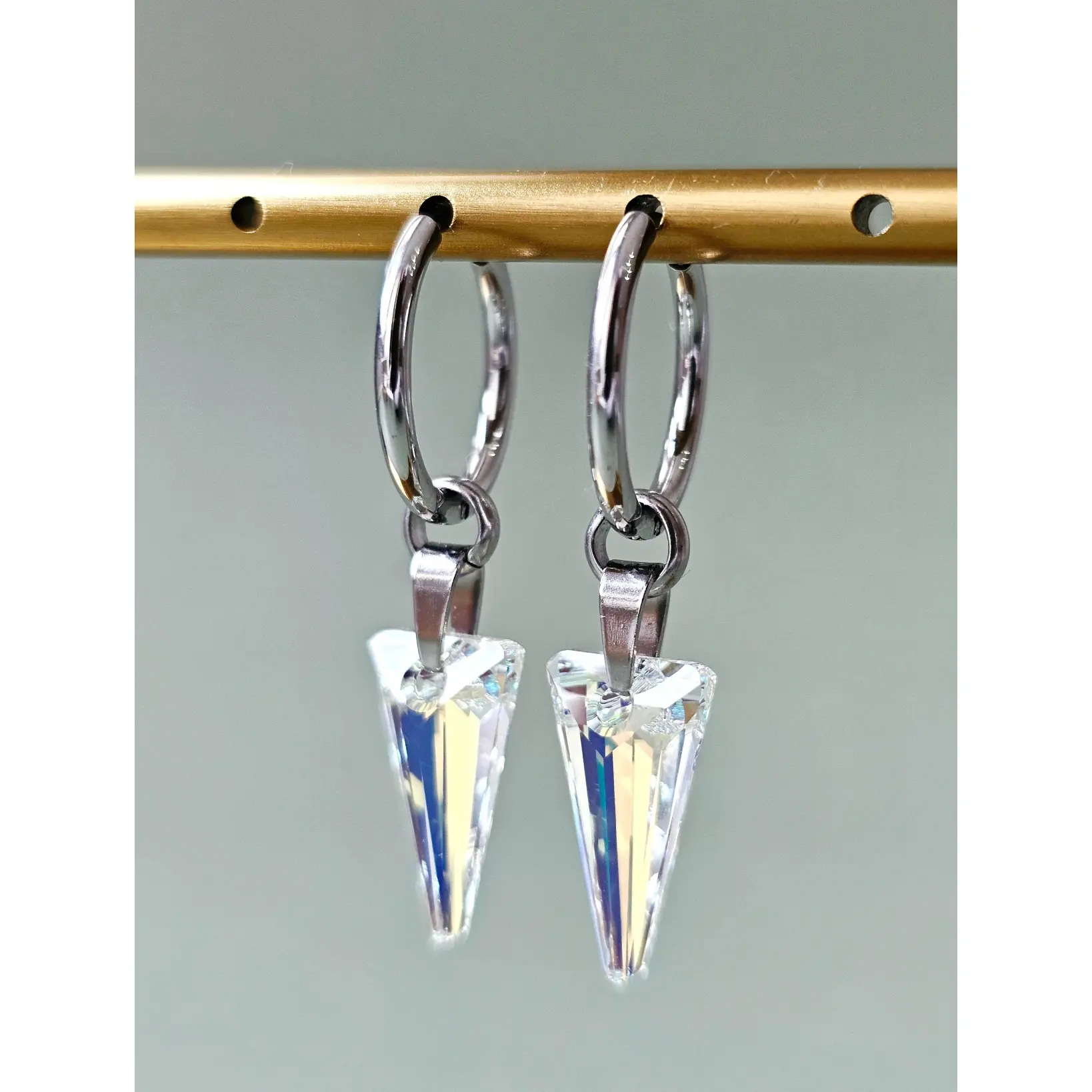 Naušnice Spike Matte Aurora - Image 5