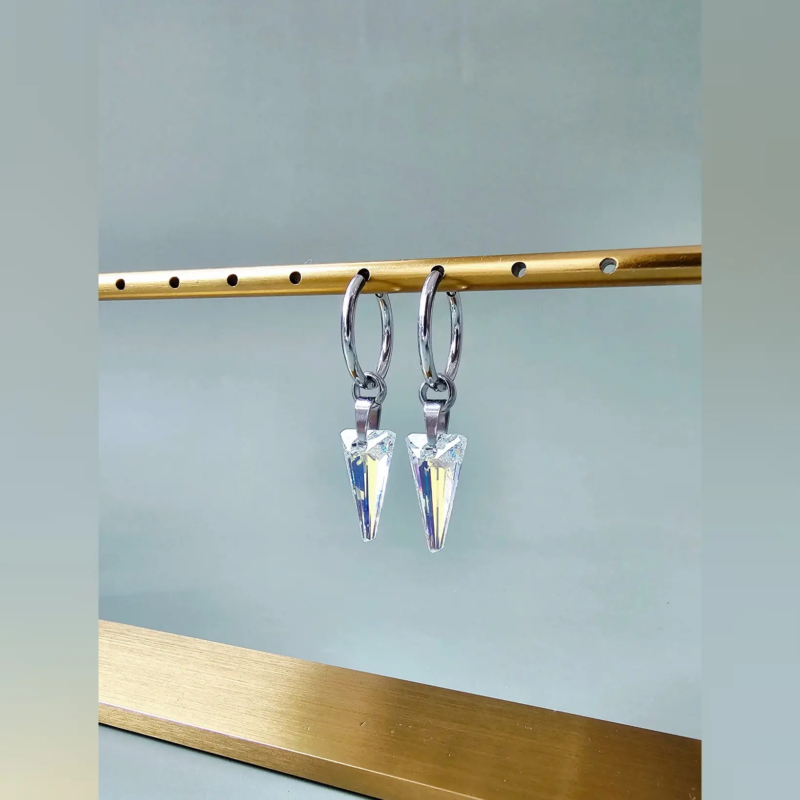 Naušnice Spike Matte Aurora - Image 3