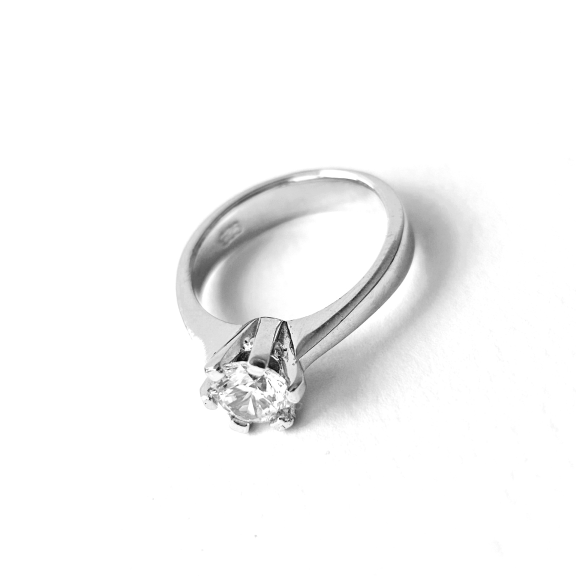 Prsten Timeless Round Cut 6P - Image 4