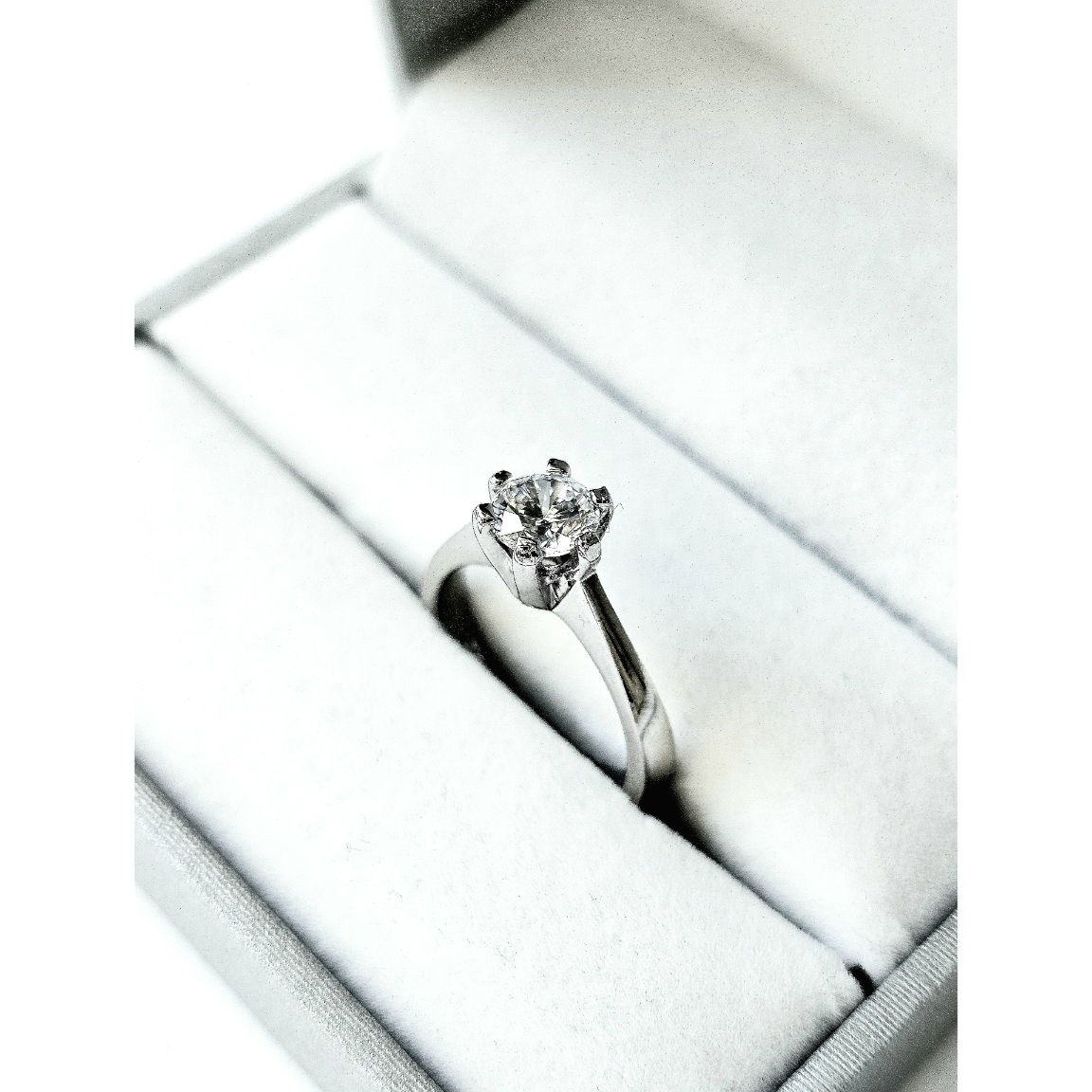 Prsten Timeless Round Cut 6P - Image 2