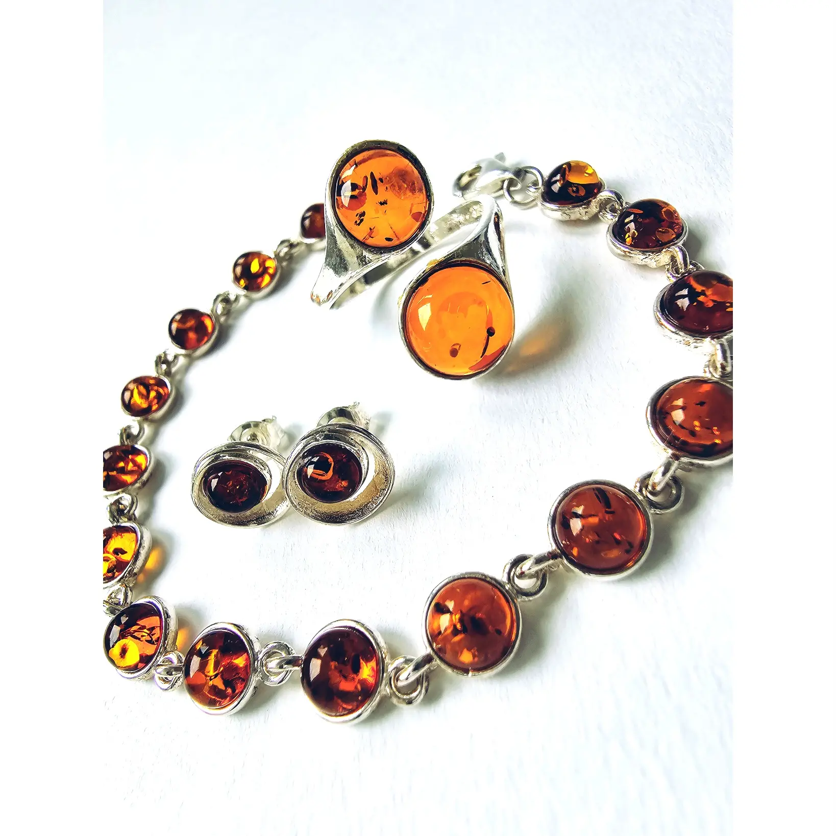 Set Amber Round Ag